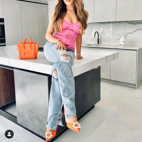 Zara satin bodysuit bloggers fav - Picture 2 of 10